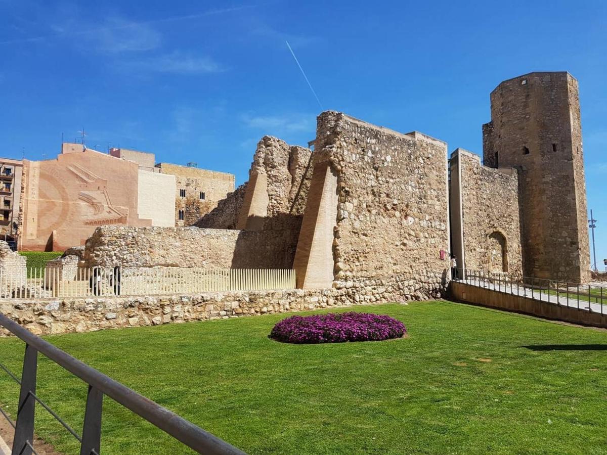 Beautiful Apartment In The Center Tarragona Exterior photo
